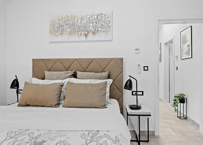 S&v By Interhome * Πούλα