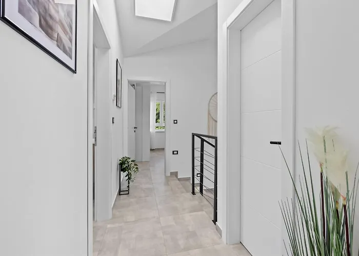 빌라 S&v By Interhome 풀라