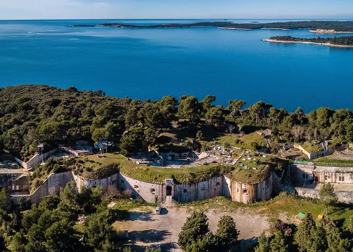 빌라 S&v By Interhome 풀라