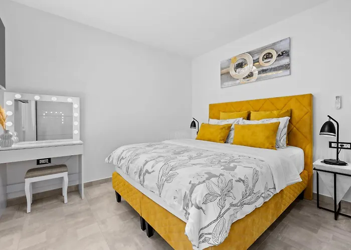 Villa S&v By Interhome Pula